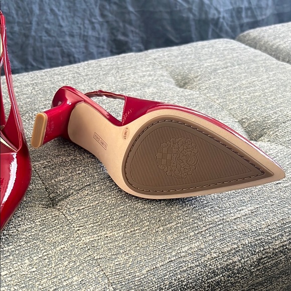 NWT Vince Camuto Red Slingback Heels - Picture 4 of 7